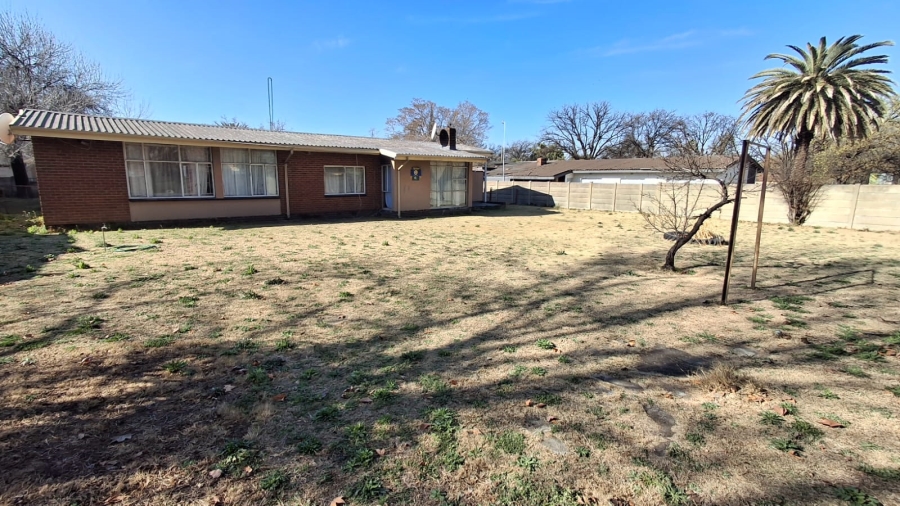 4 Bedroom Property for Sale in Sasolburg Ext 5 Free State